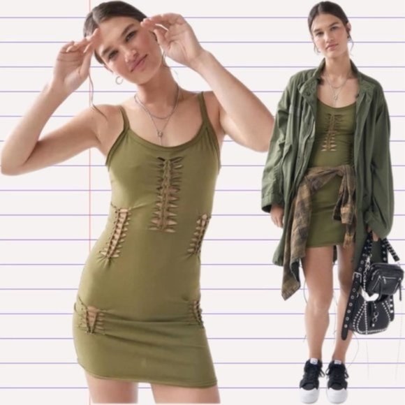 Urban Outfitters UO Slit Cut Out Macrame Mini Dress Olive Army Green New Medium - Picture 1 of 16